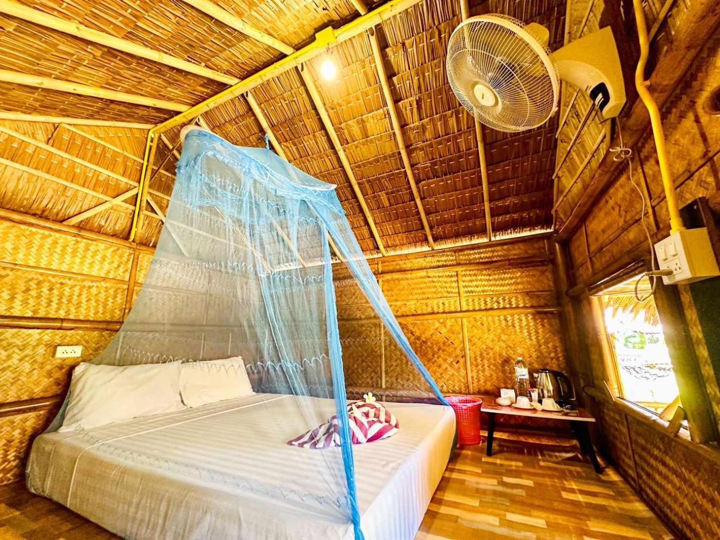 Check In Lanta Hotel Koh Lanta Exterior photo